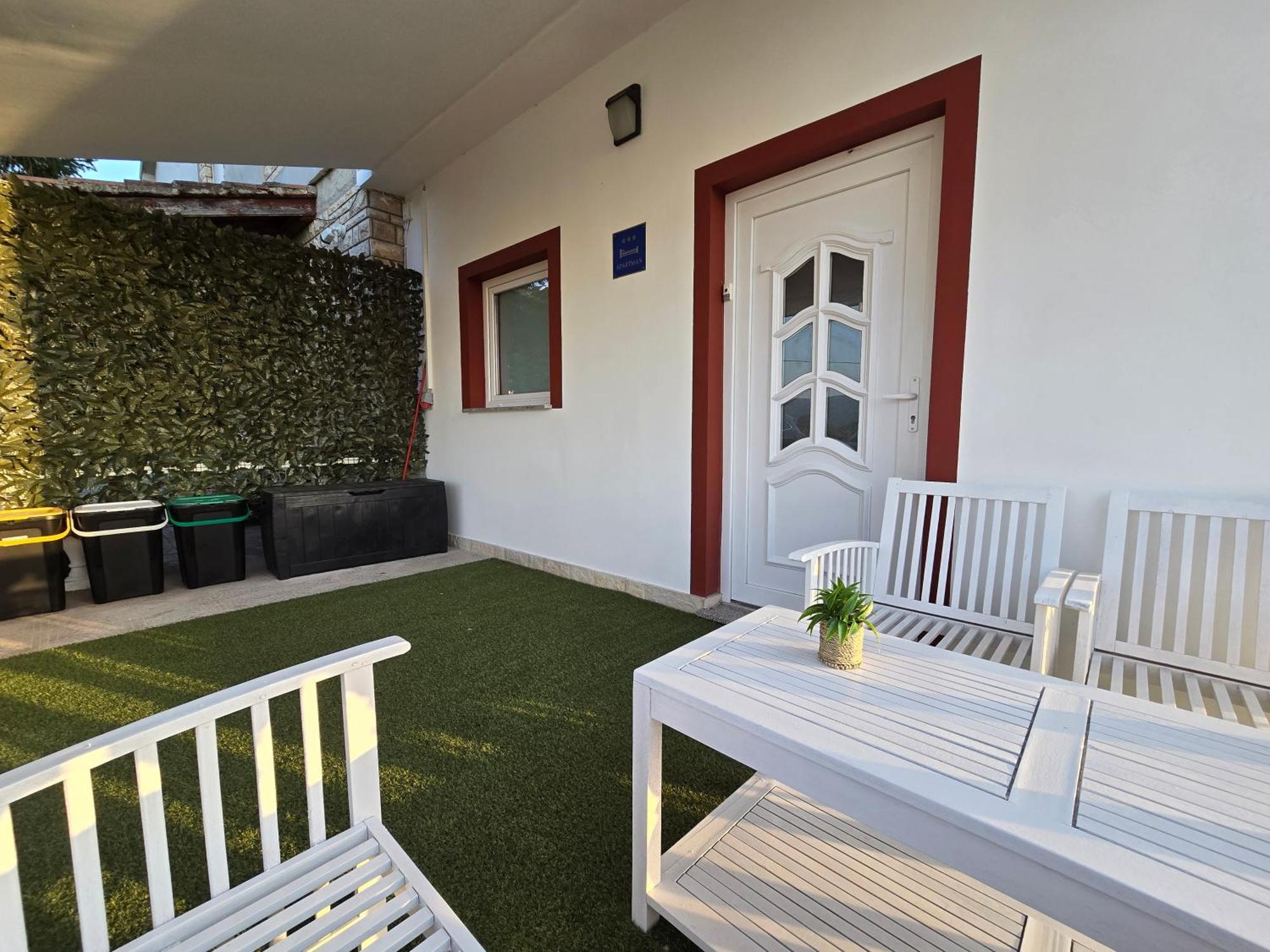 Apartments Roko Pridraga ภายนอก รูปภาพ